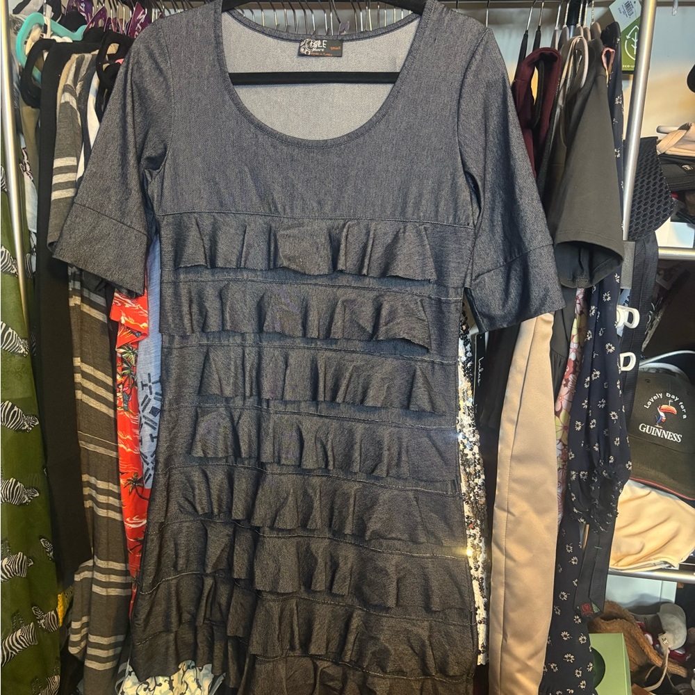 Chic Charcoal Ruffle Midi Dress